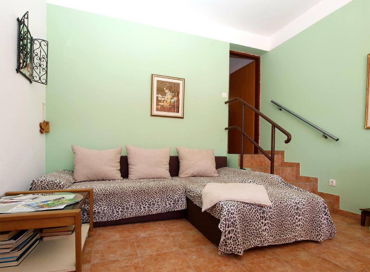 Apartments Kada 1571 Pula Exterior foto